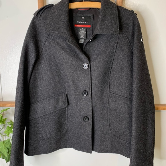 Victorinox Other - VICTORINOX black wool coat. Sz M